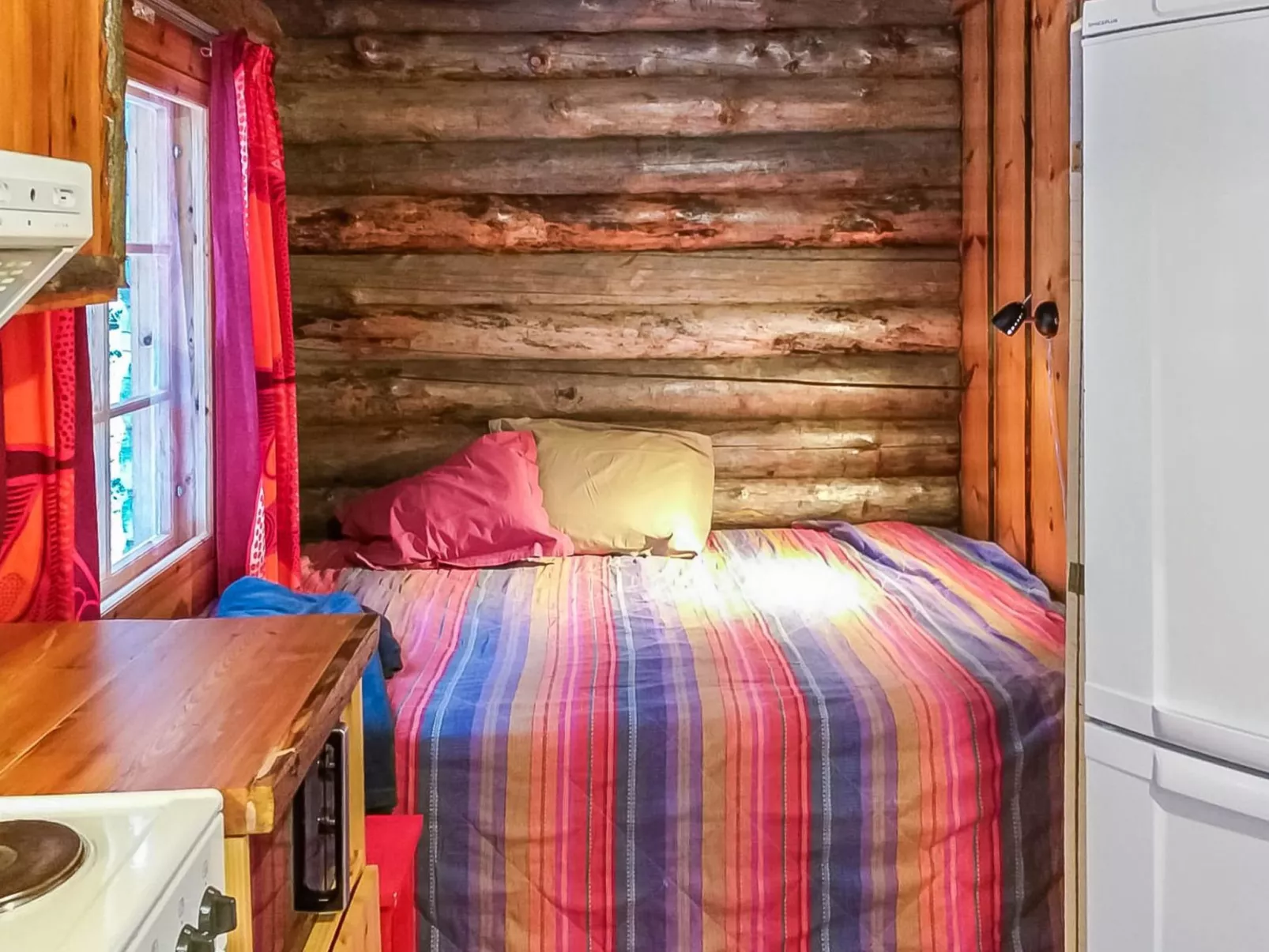 Mäntyniemi - Binnen