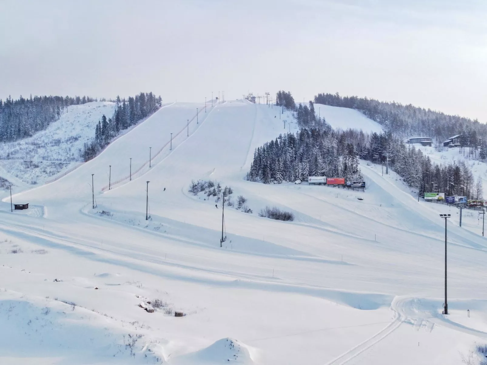 Nuppulanranta 14 - Binnen