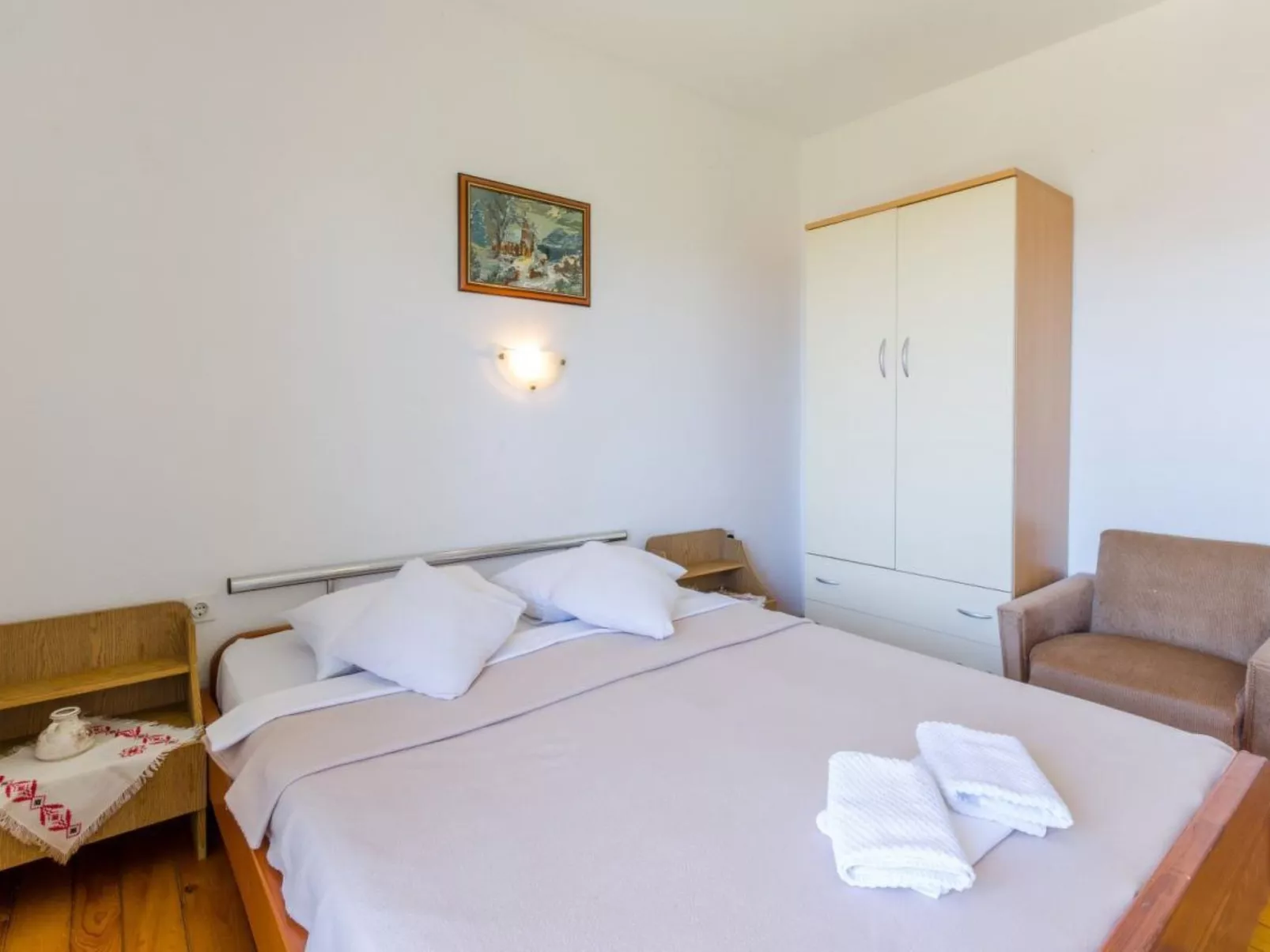 GOLIC Nougat / HR-03619-01