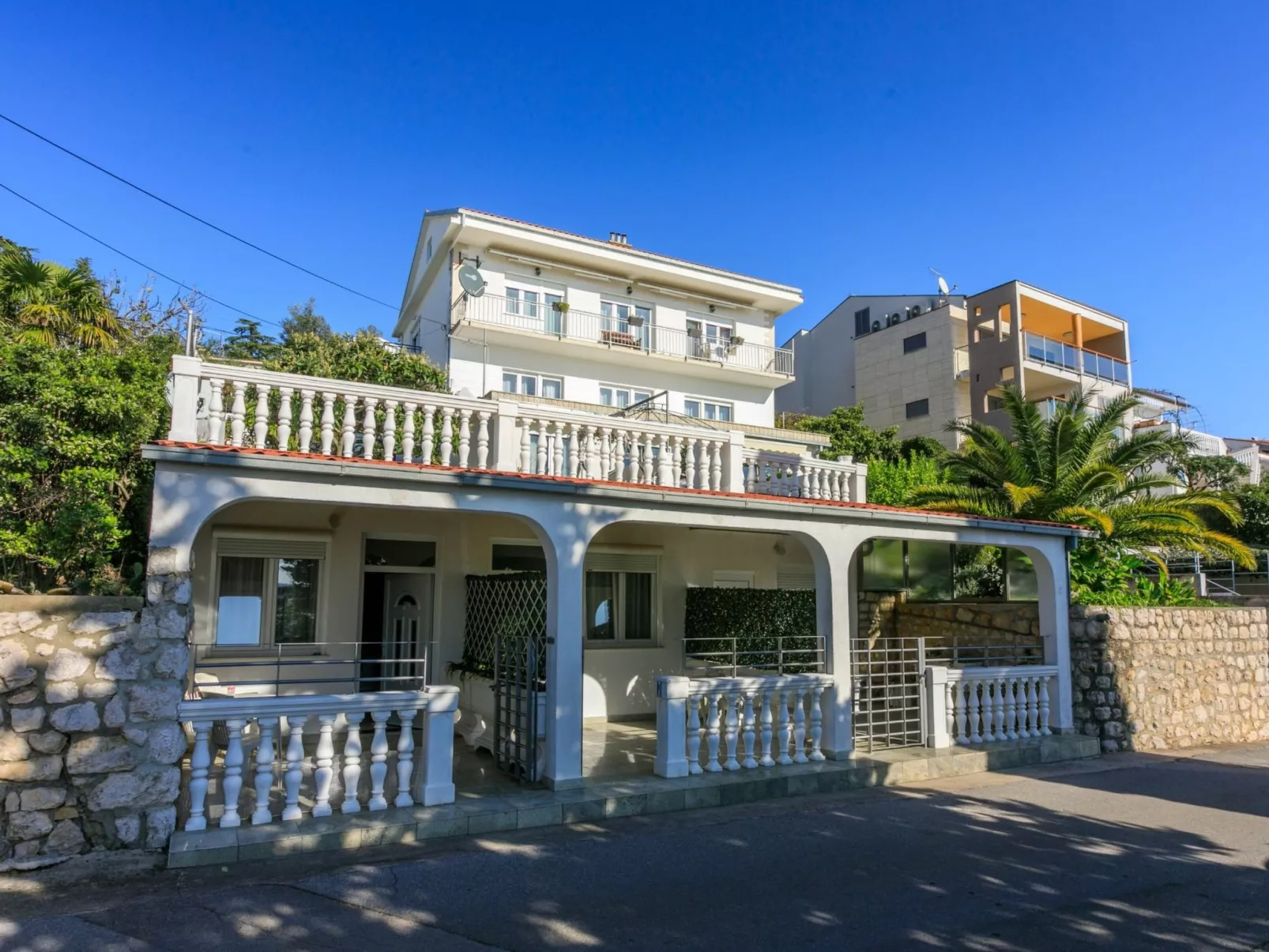 Antak 2 / HR-09414-02