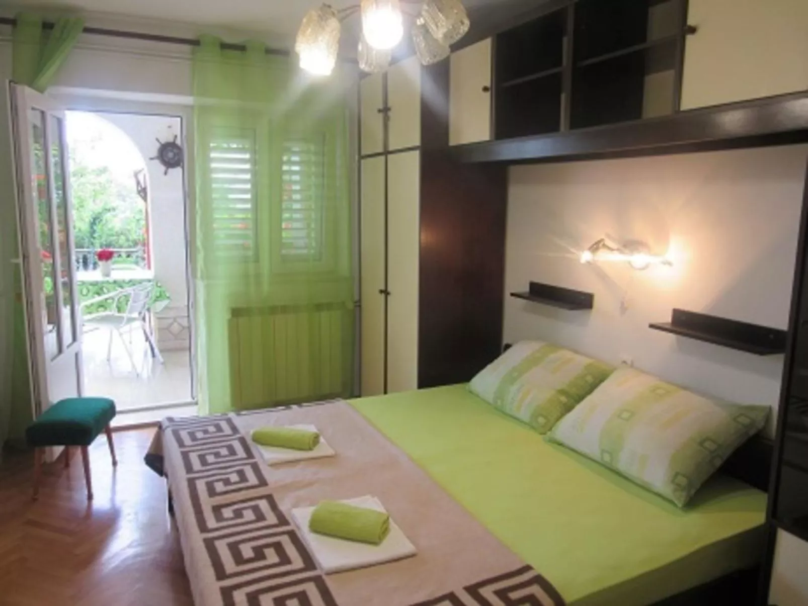 MILETIC prizemlje 1 / HR-10011-04