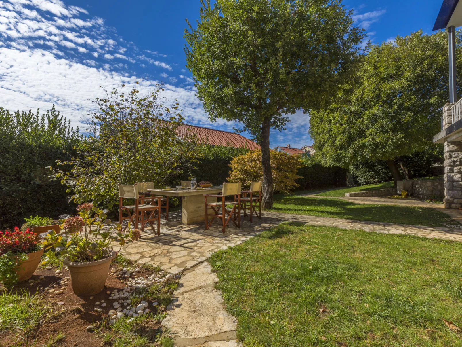 HAUS KATARINA / HR-10374-01