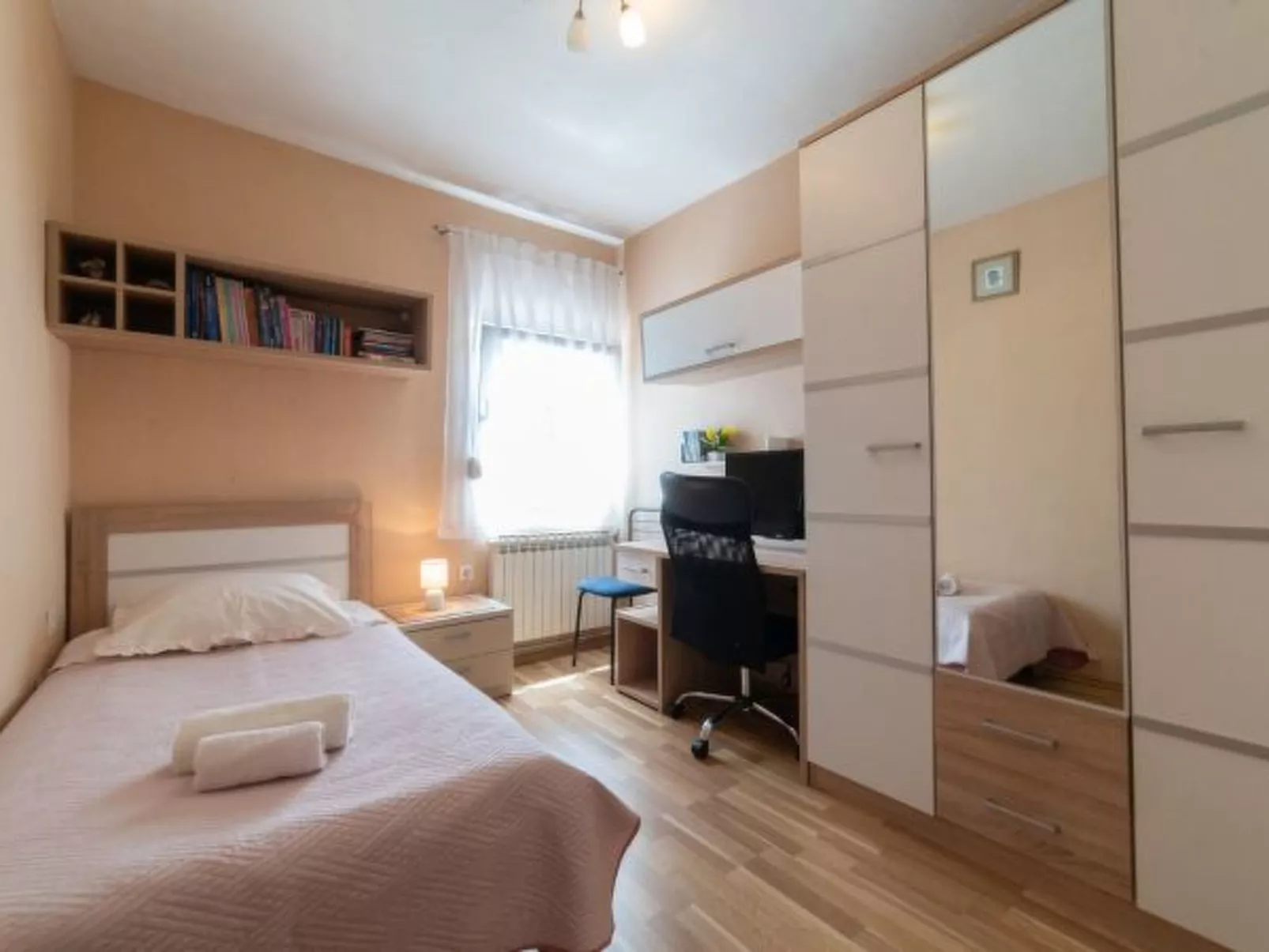 Holiday House Meri with pool