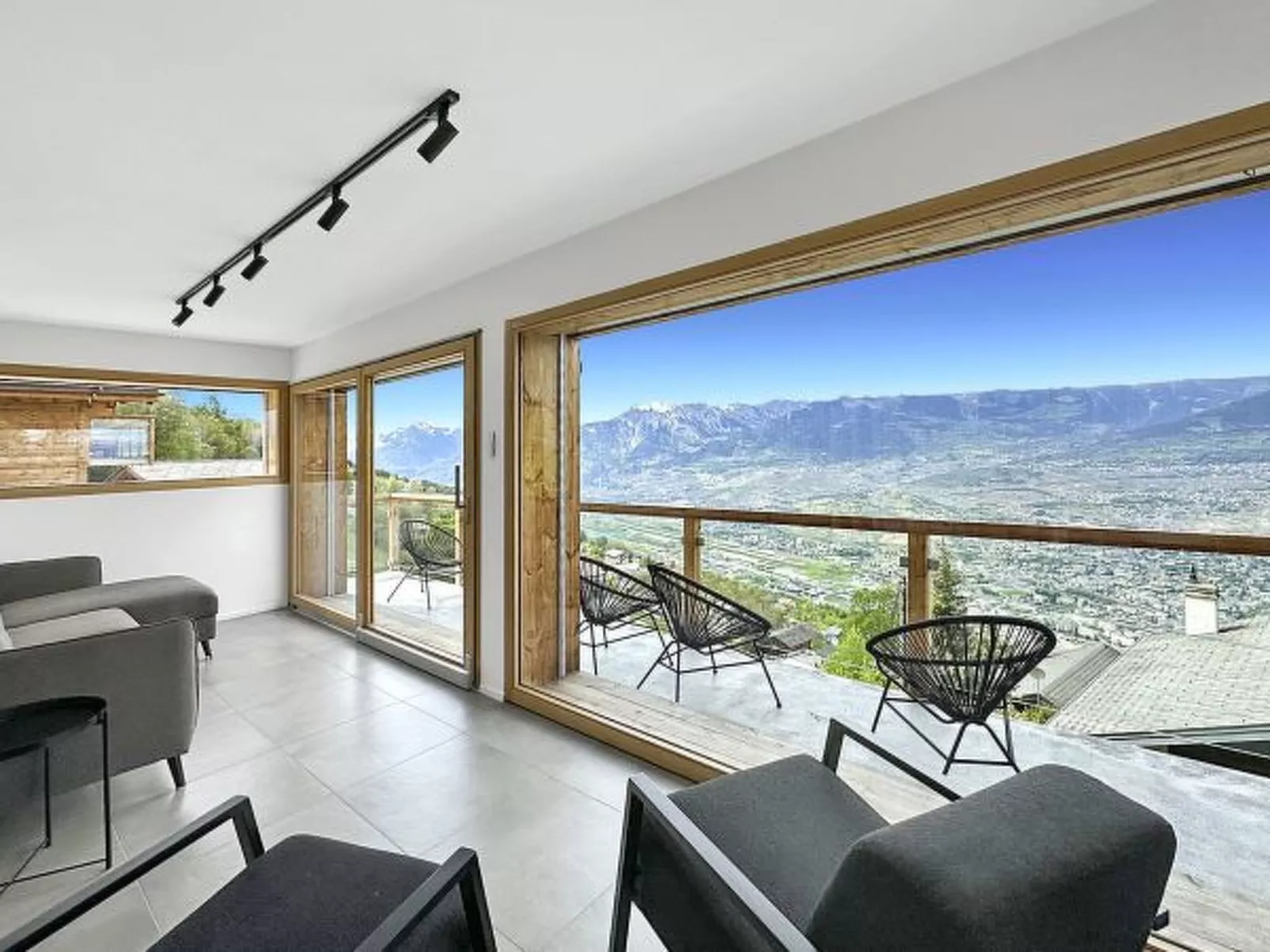 Chalet Commaraf! - Swiss Alp 4 Vallées