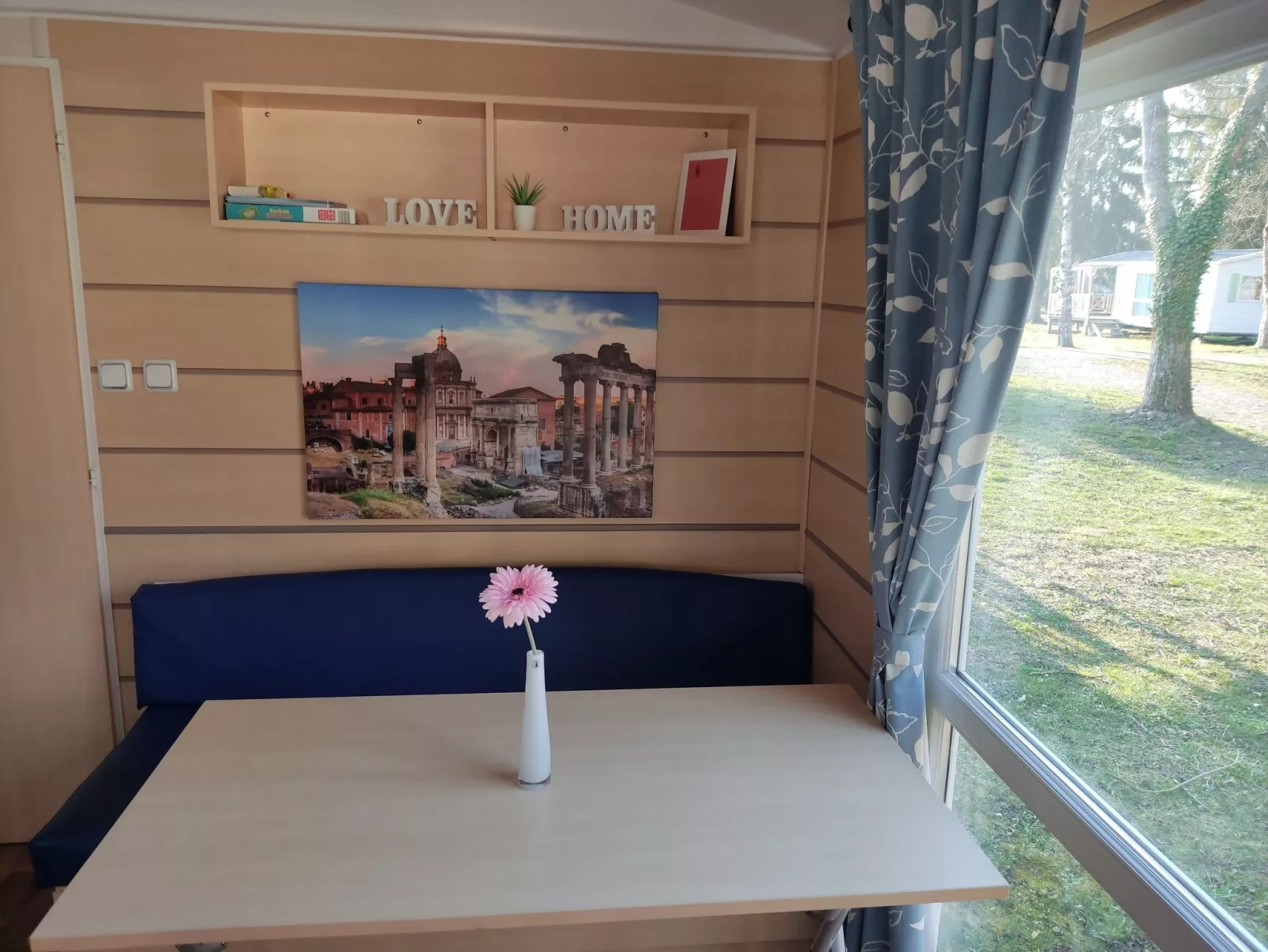 Smart Home Roma, Europapark, Rulantica ca. 15min