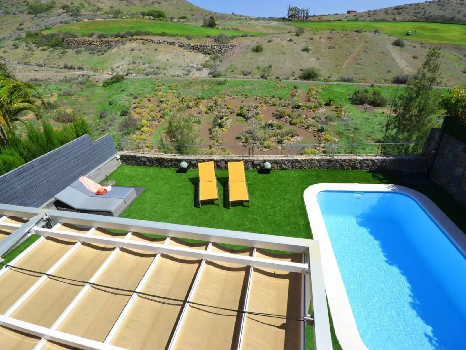 Villa für 4 Personen mit Schwimmbad und balinesi