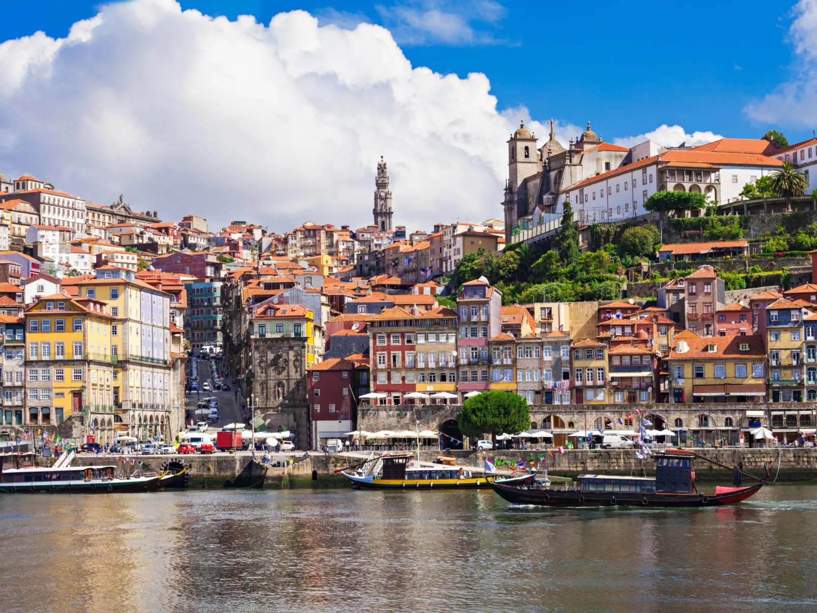 LEGACY OPORTO DESIGN APARTMENT F by VACATIONY