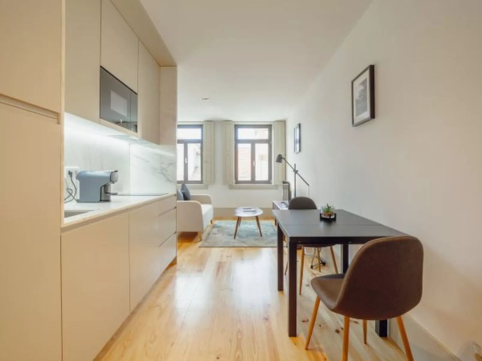 LEGACY OPORTO DESIGN APARTMENT H by VACATIONY