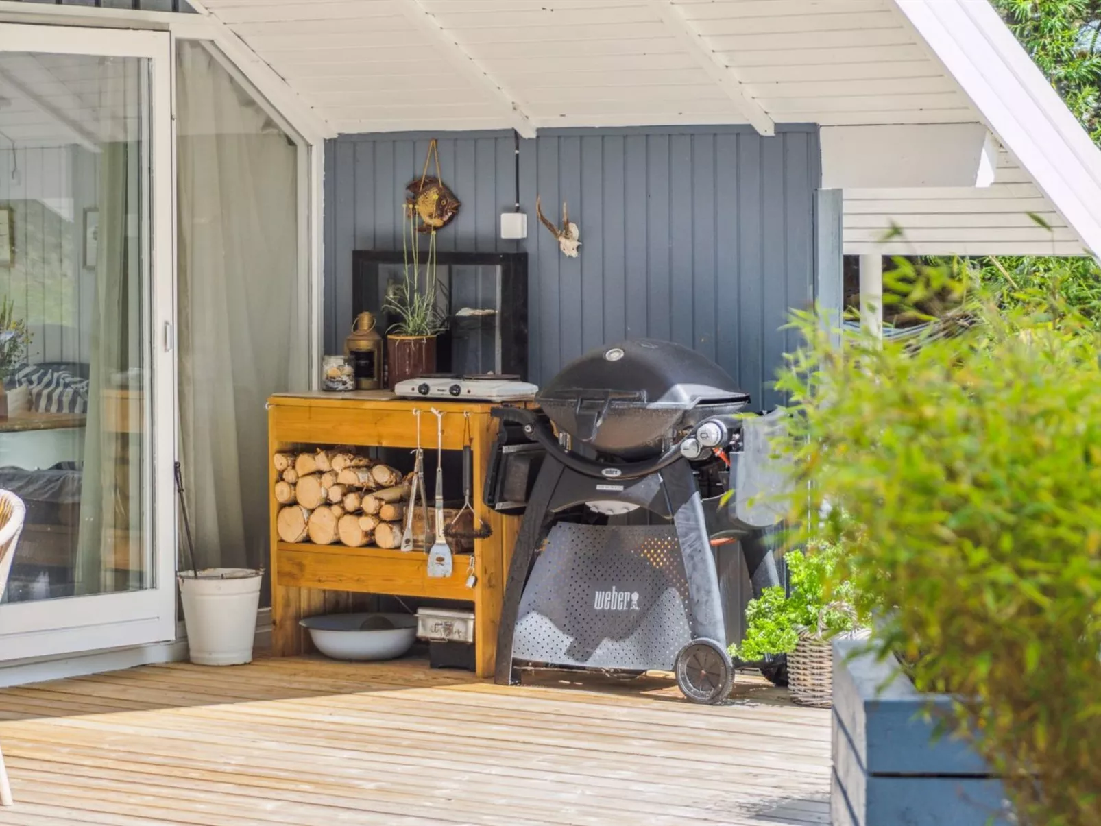 "Vivan" - 300m from the sea