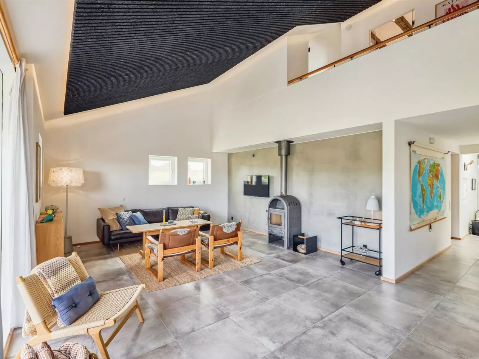 "Kaapo" - 1km from the sea