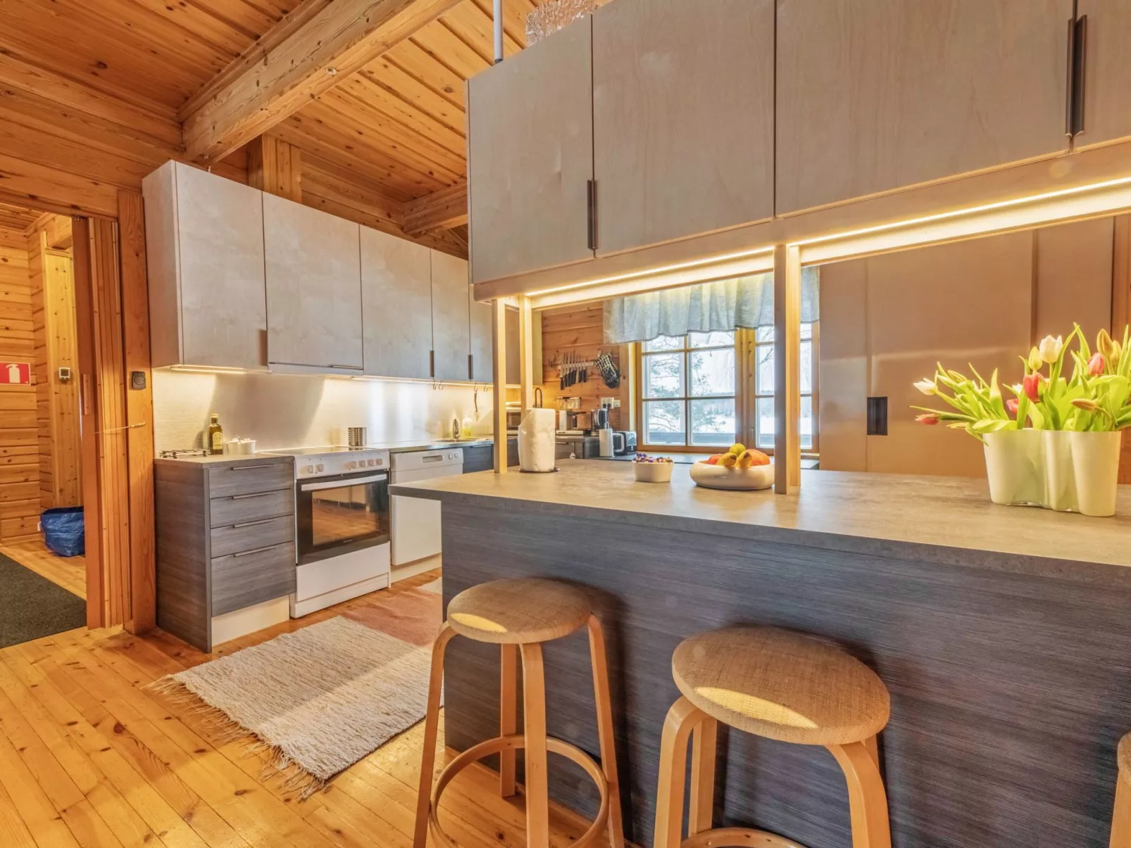 Unnukkamaja - Binnen