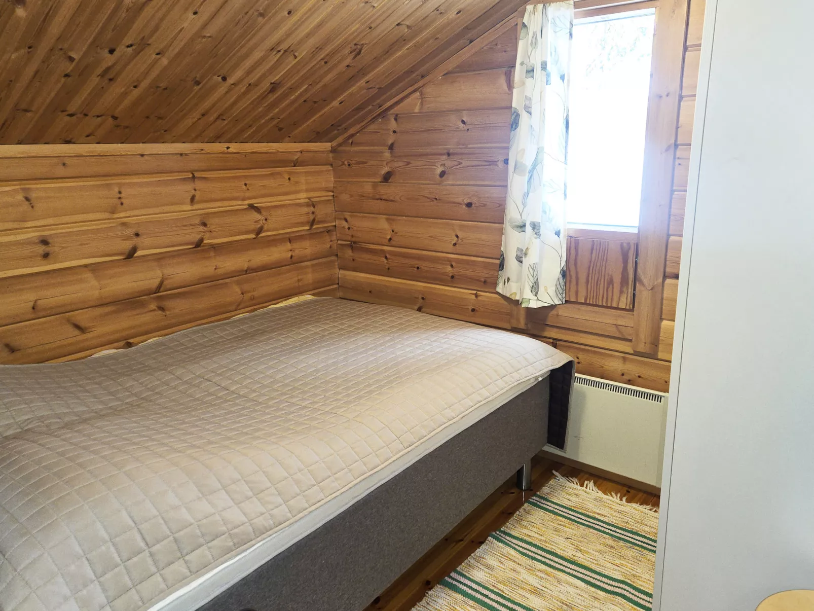 Mäntyniemi - Binnen