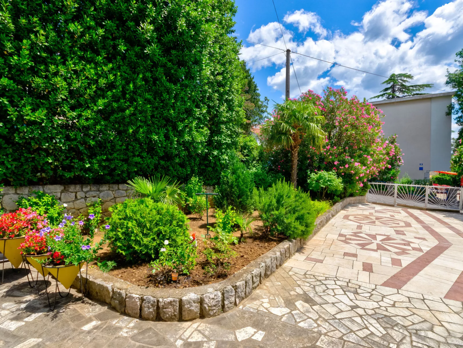 BENKO 2 / HR-10088-01