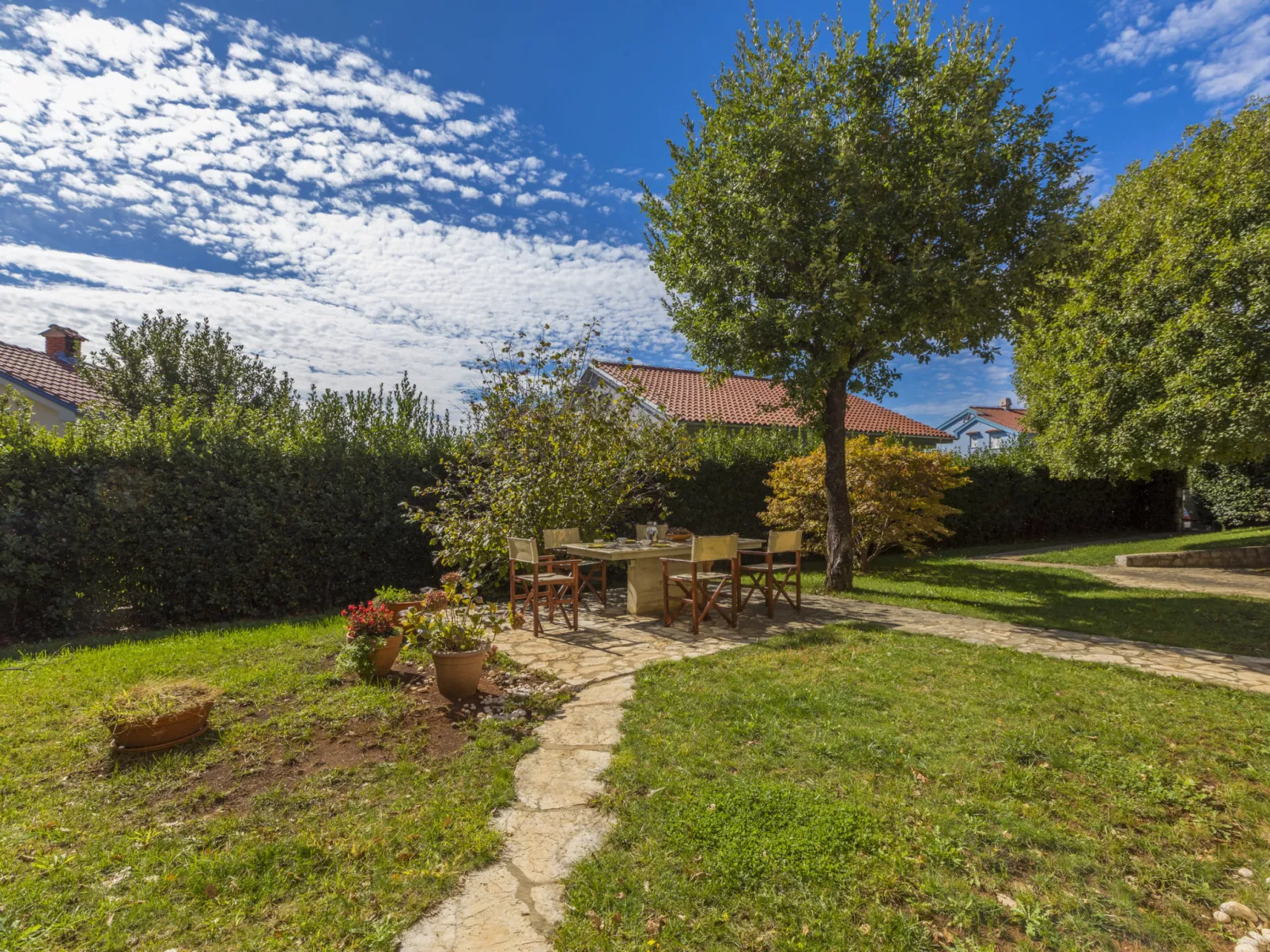 HAUS KATARINA / HR-10374-01