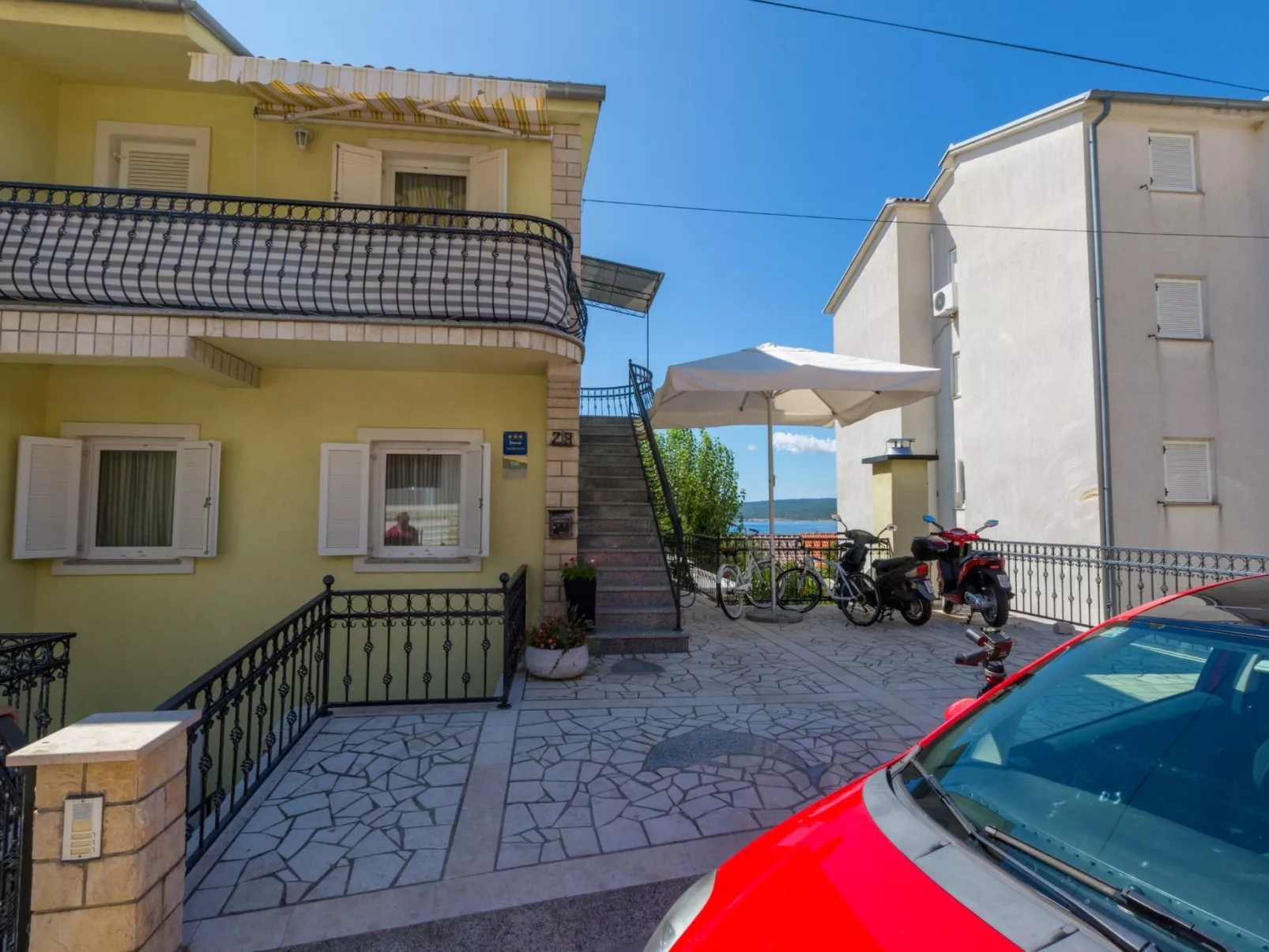 STIVIC 2 / HR-08046-01