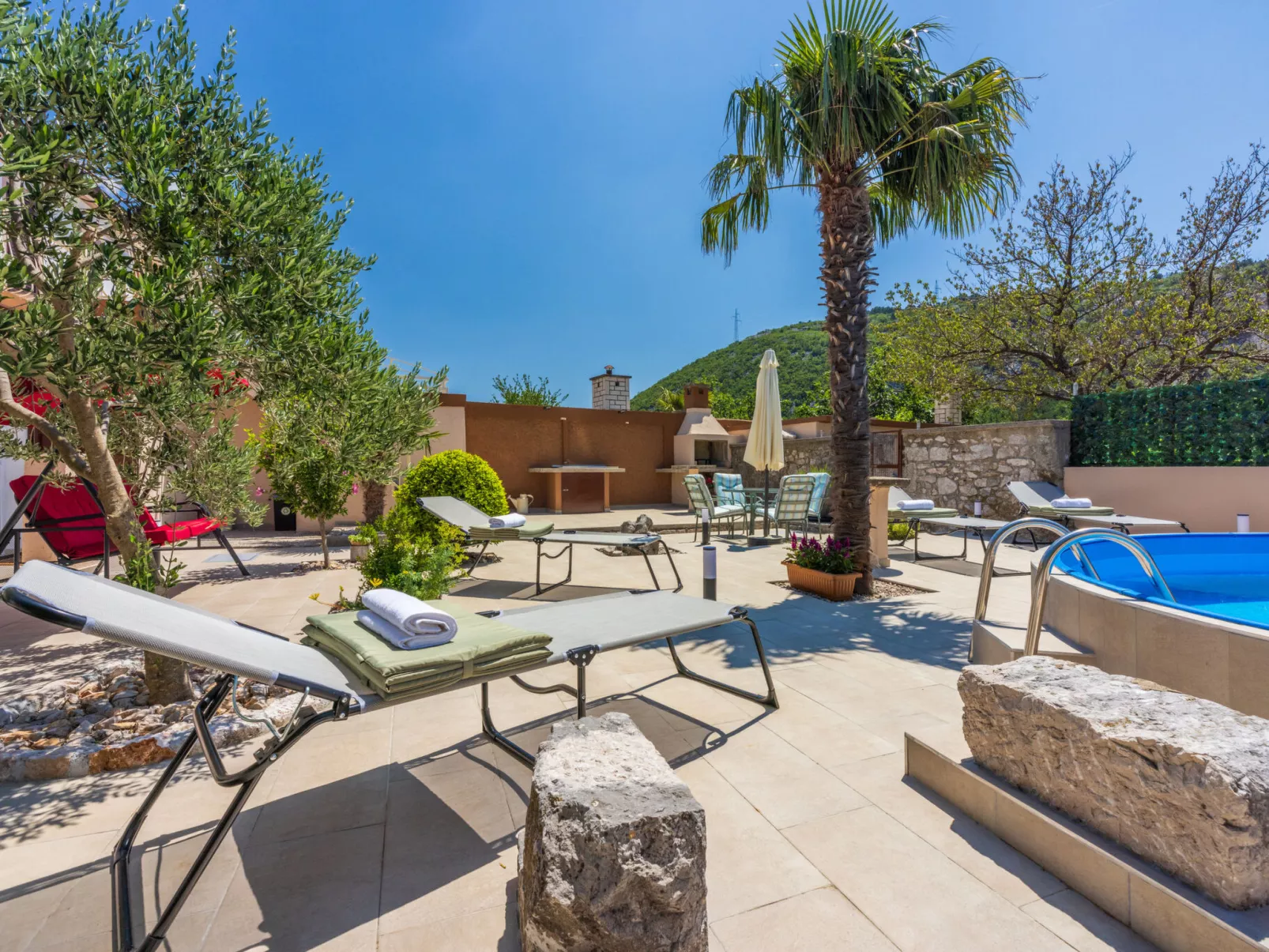 Biserka / HR-11145-01