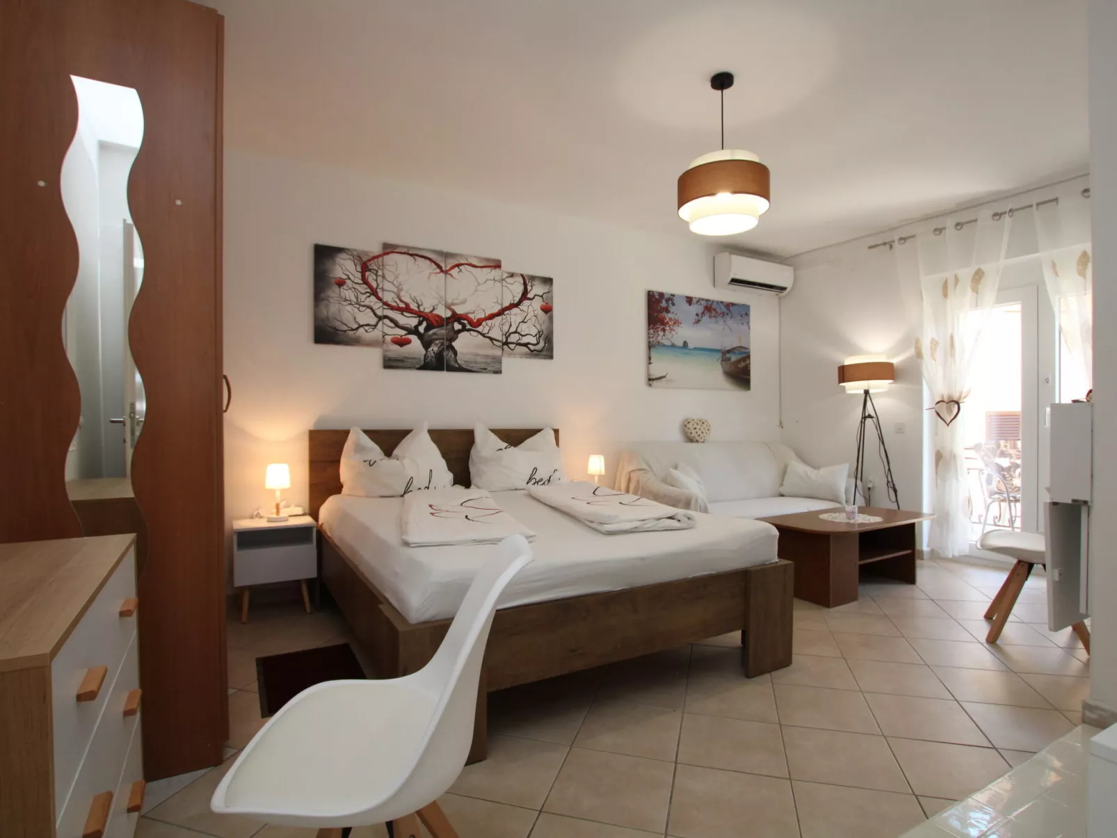 Blue Adria Suite 2 / HR-11068-03