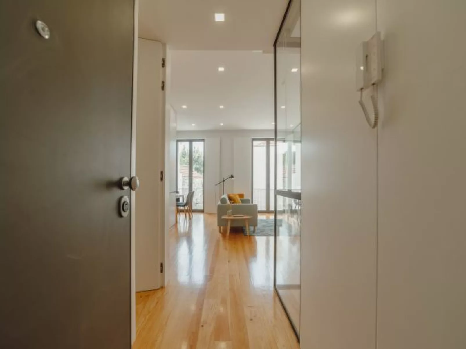 COURTYARD OPORTO DESIGN APARTMENT E