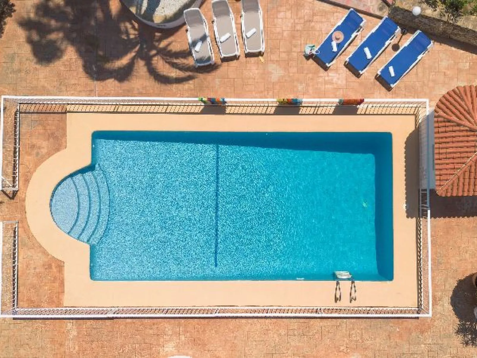 Villa Rocky - Plusholidays