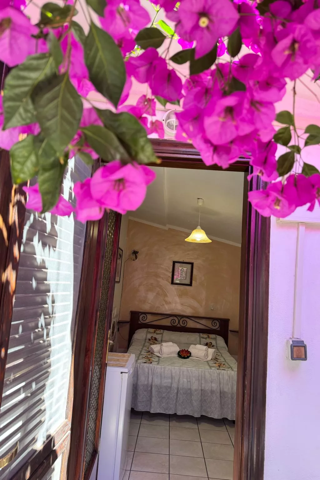 Gästezimmer 'Room' mit Grill