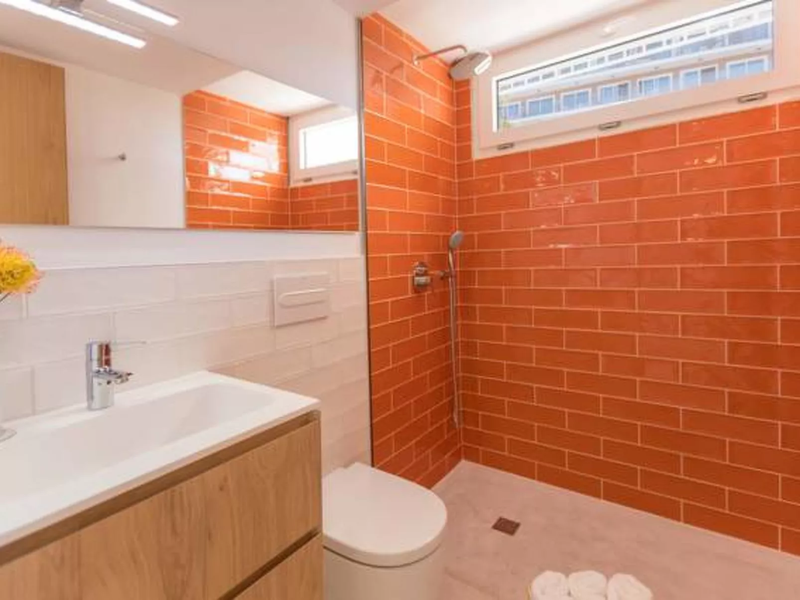 Tolle Wohnung in S'illot-Cala Morlanda mit Terrasse