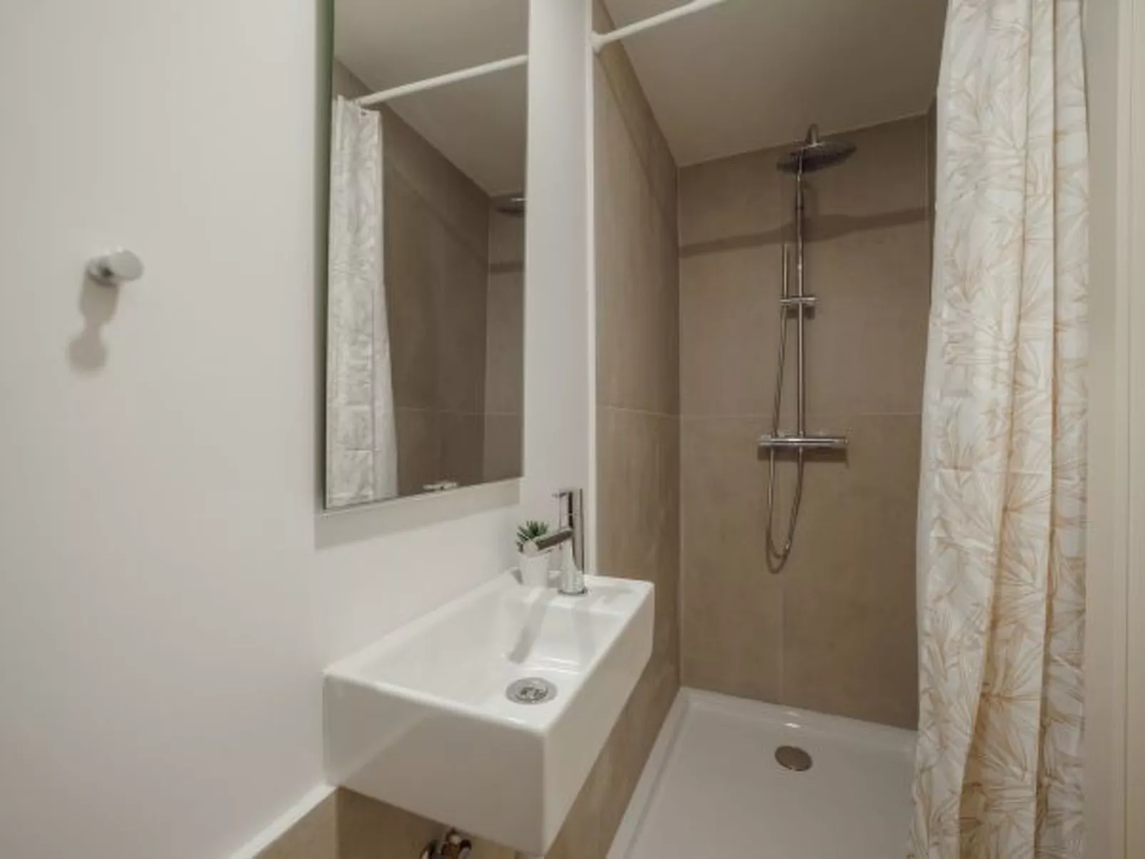 GAIA PREMIUM A WITH TERRACE by VACATIONY