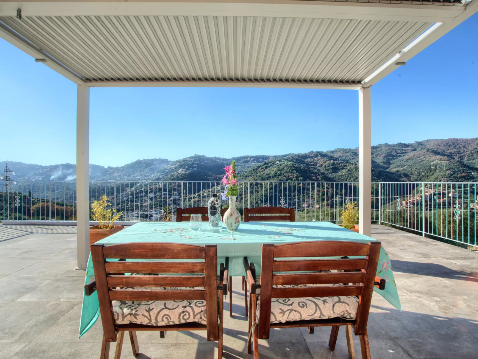 Coty (IMP522) - Buiten