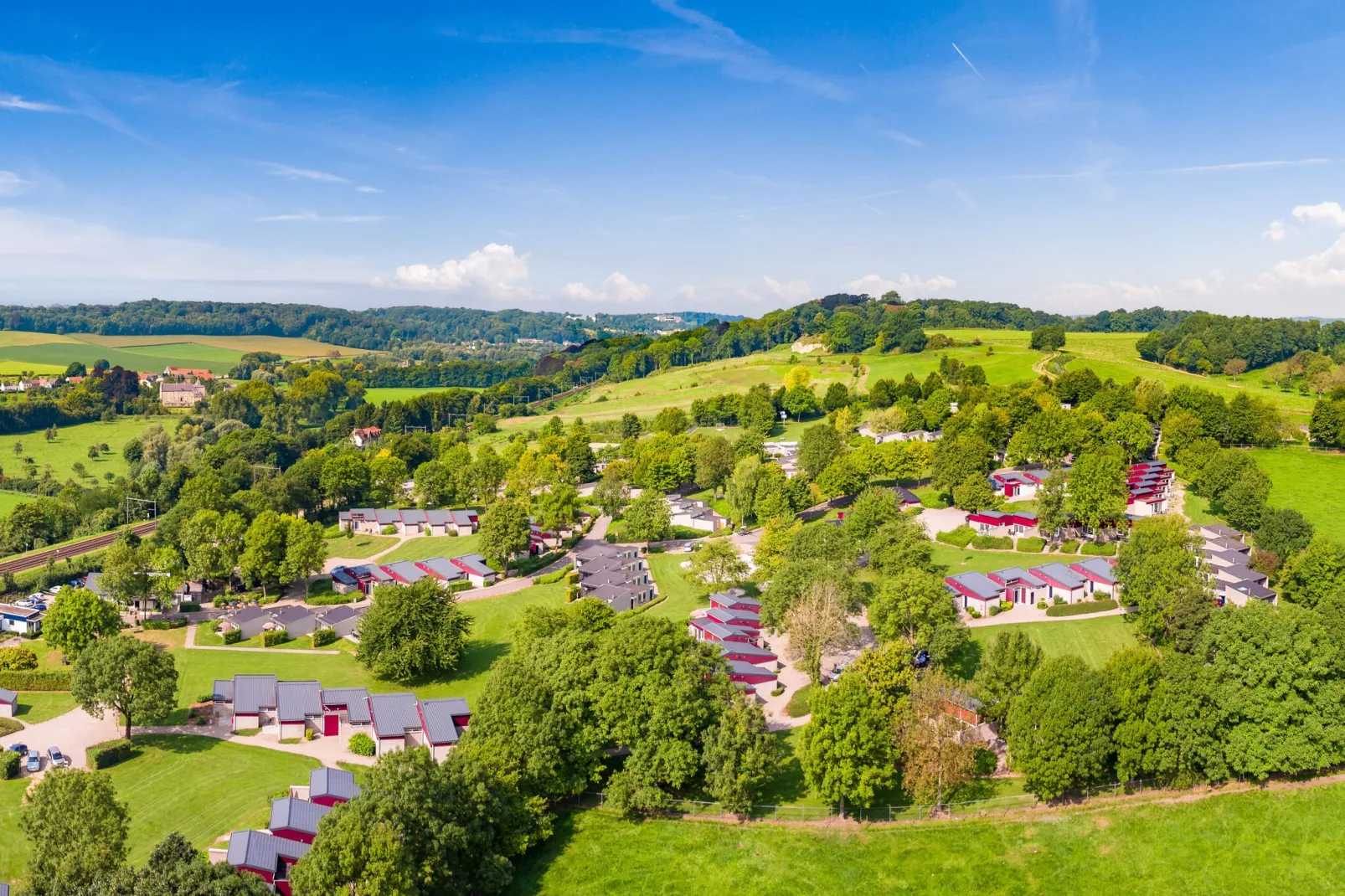 Bungalowpark Schin op Geul 14-Buitenkant zomer