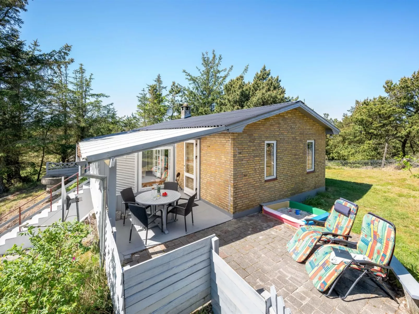 "Jonnhild" - 700m from the sea