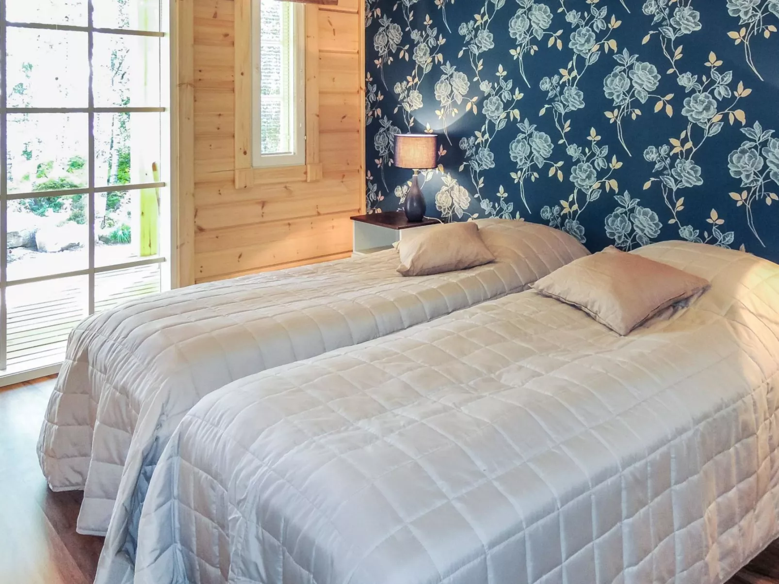 Kolin mesikämmen - Binnen