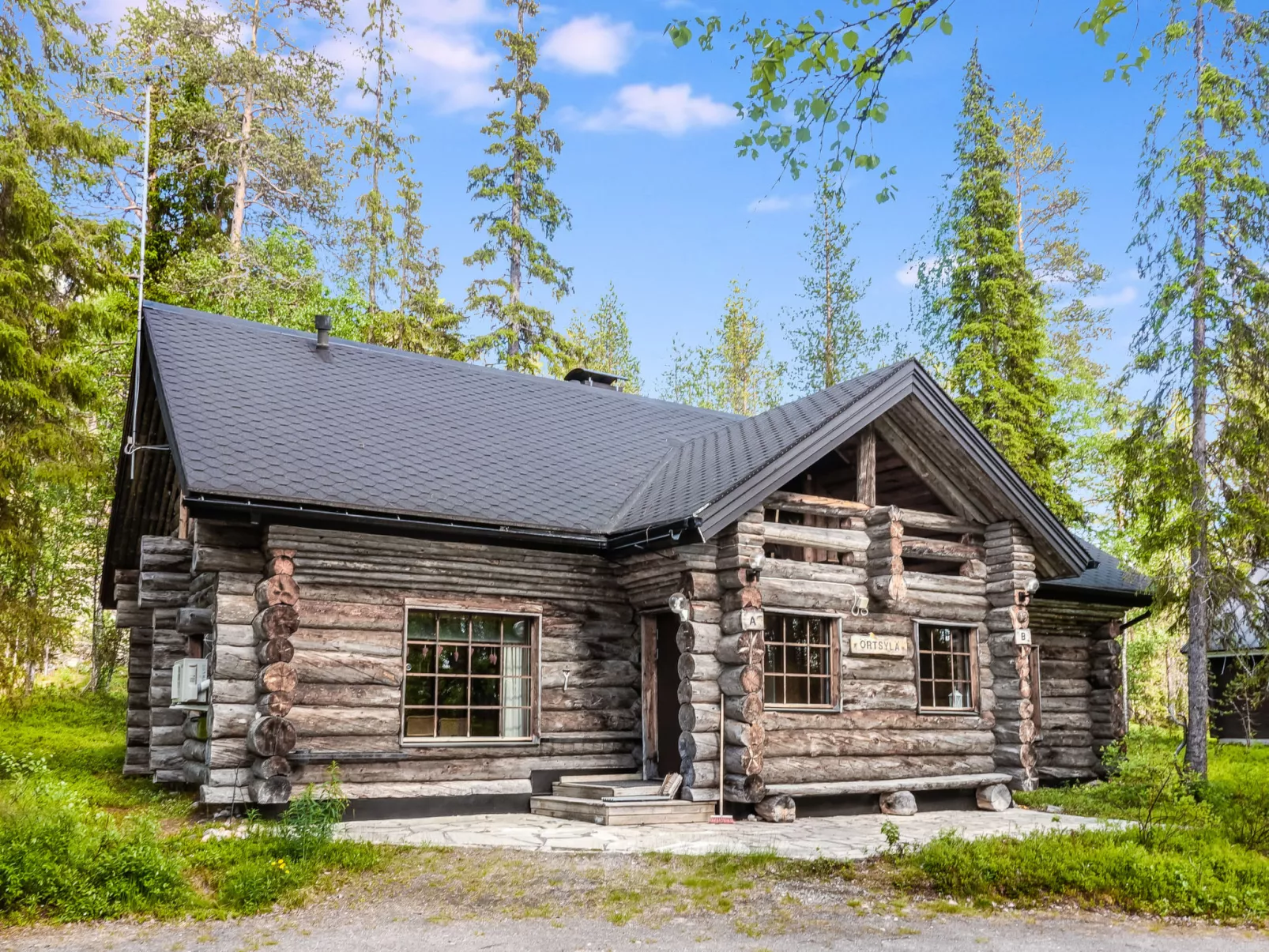 Örtsylä a - Binnen