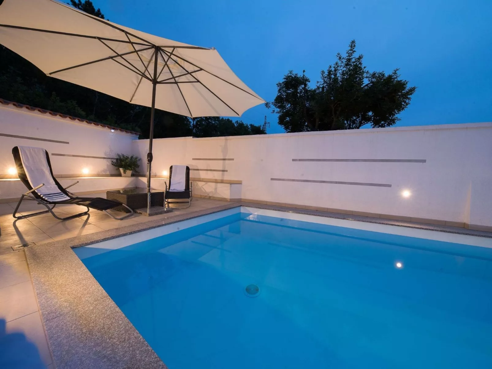 ZDENKA / HR-10422-01