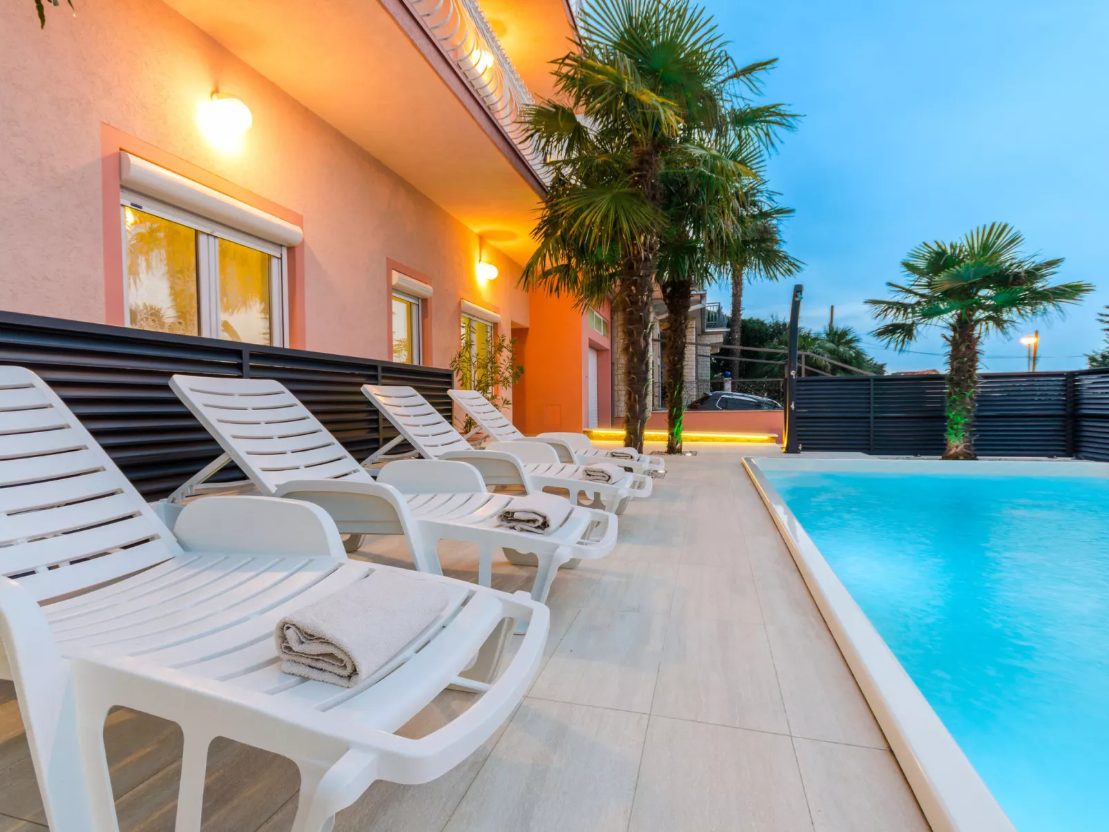 ABROS 1.kat / HR-05561-03