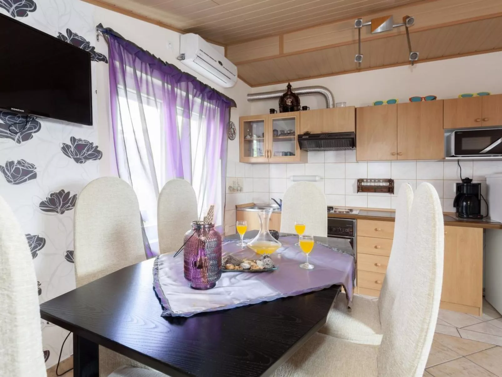 ZOKI 2 / HR-07219-02