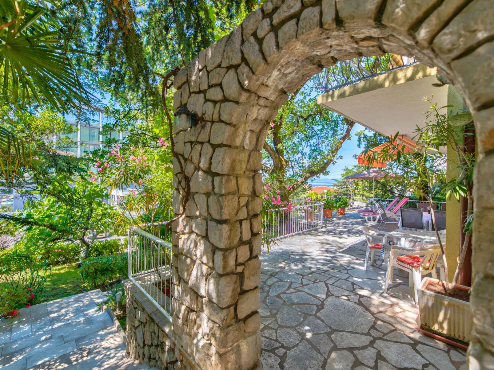 Irena Apartments 2 kat / HR-10649-02