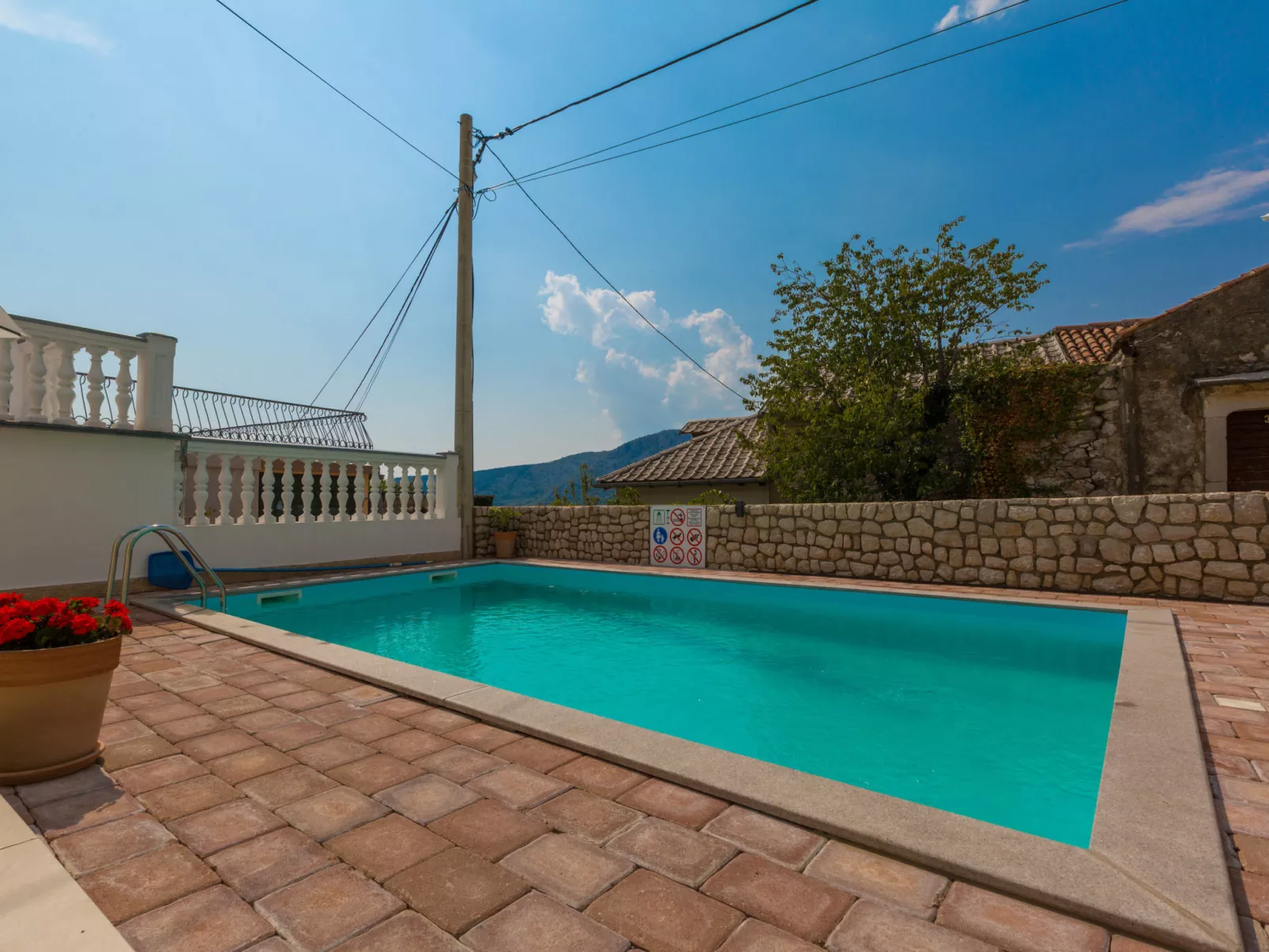 Kuca Ujdenica / HR-09154-01