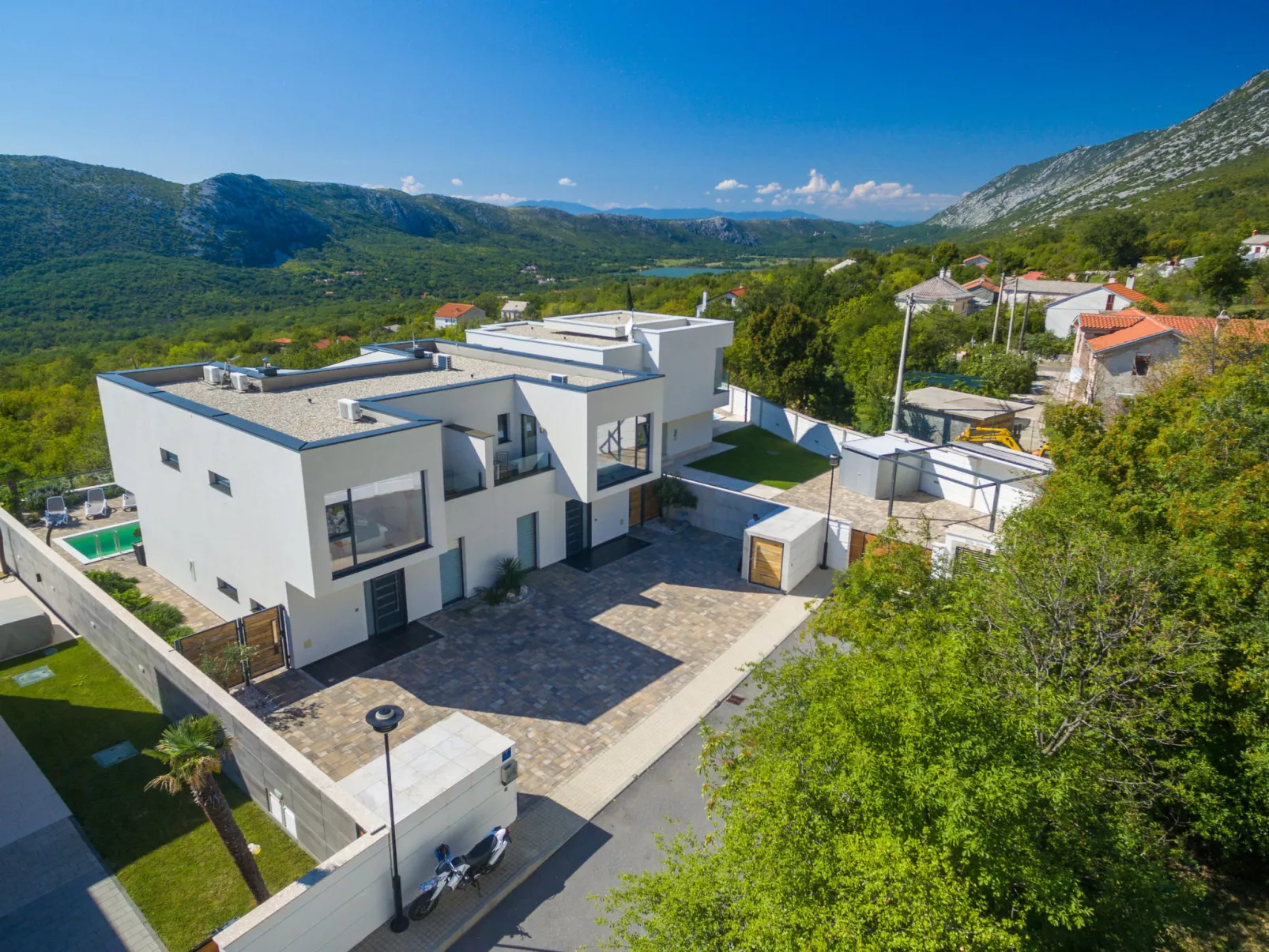 VILLAS DE SHERY 2 / HR-09046-01