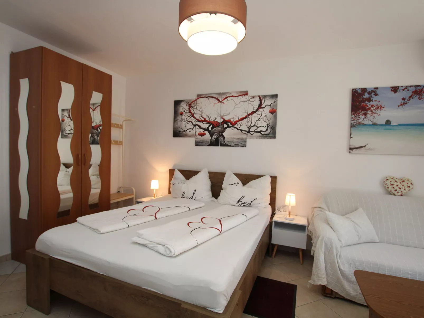 Blue Adria Suite 2 / HR-11068-03