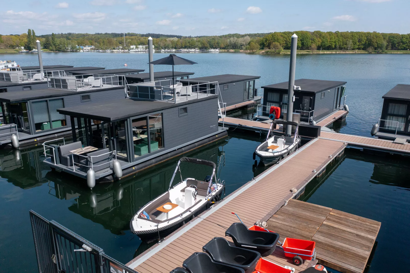 Houseboat Marina Mookerplas 2