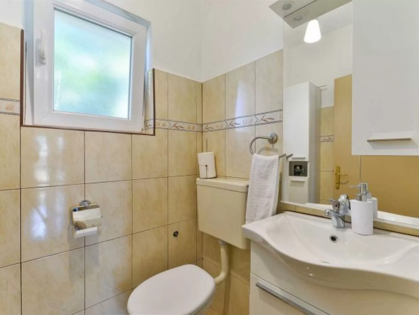 Holiday House Meri with pool