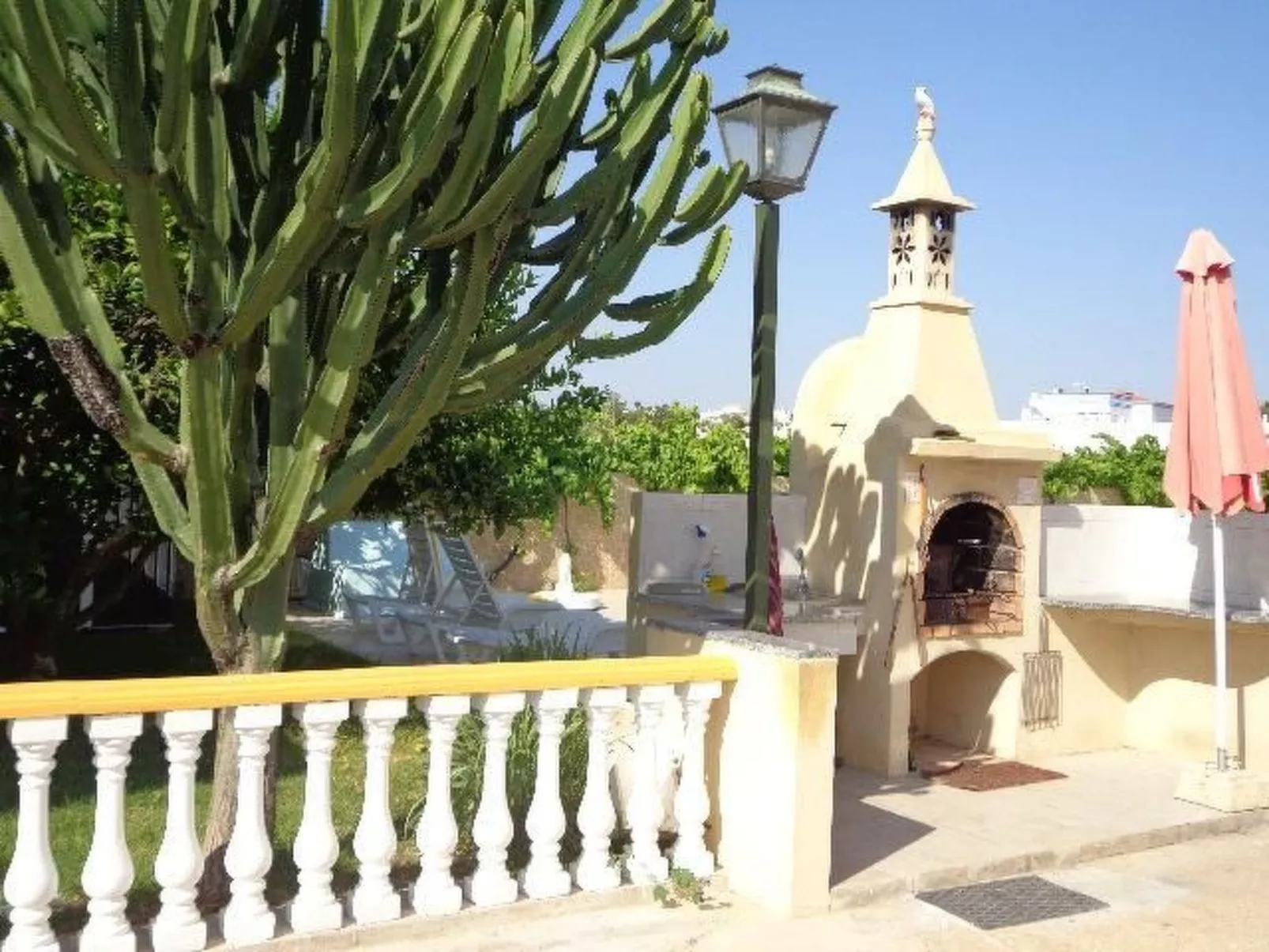 Große Wohnung in Carvoeiro mit Möblierter Terrasse