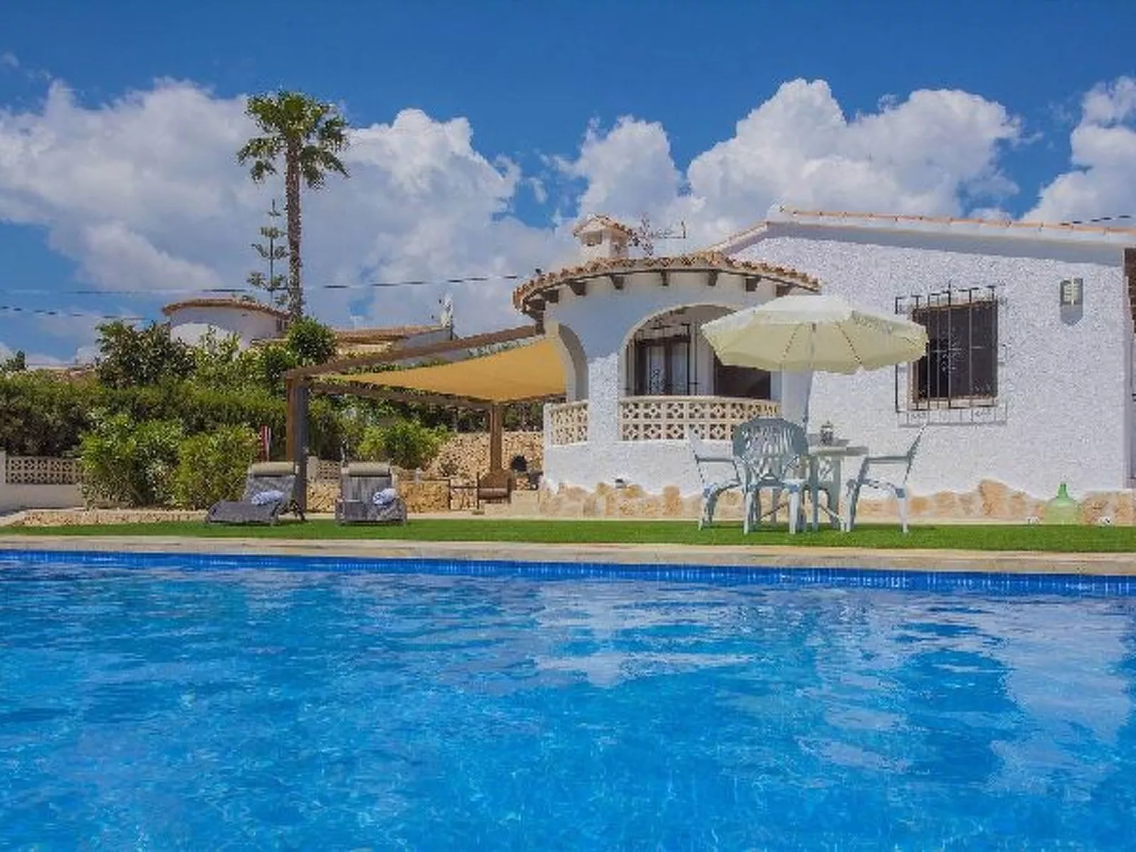 Villa Neus - PlusHolidays