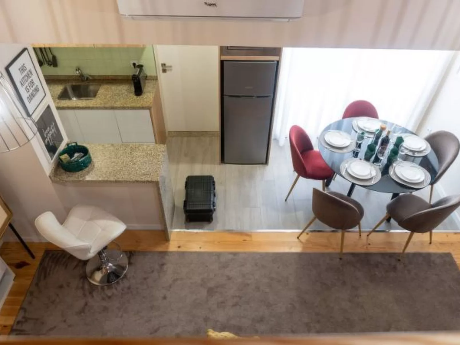 CITY CENTER COMFORT APARTMENT B by VACATIONY