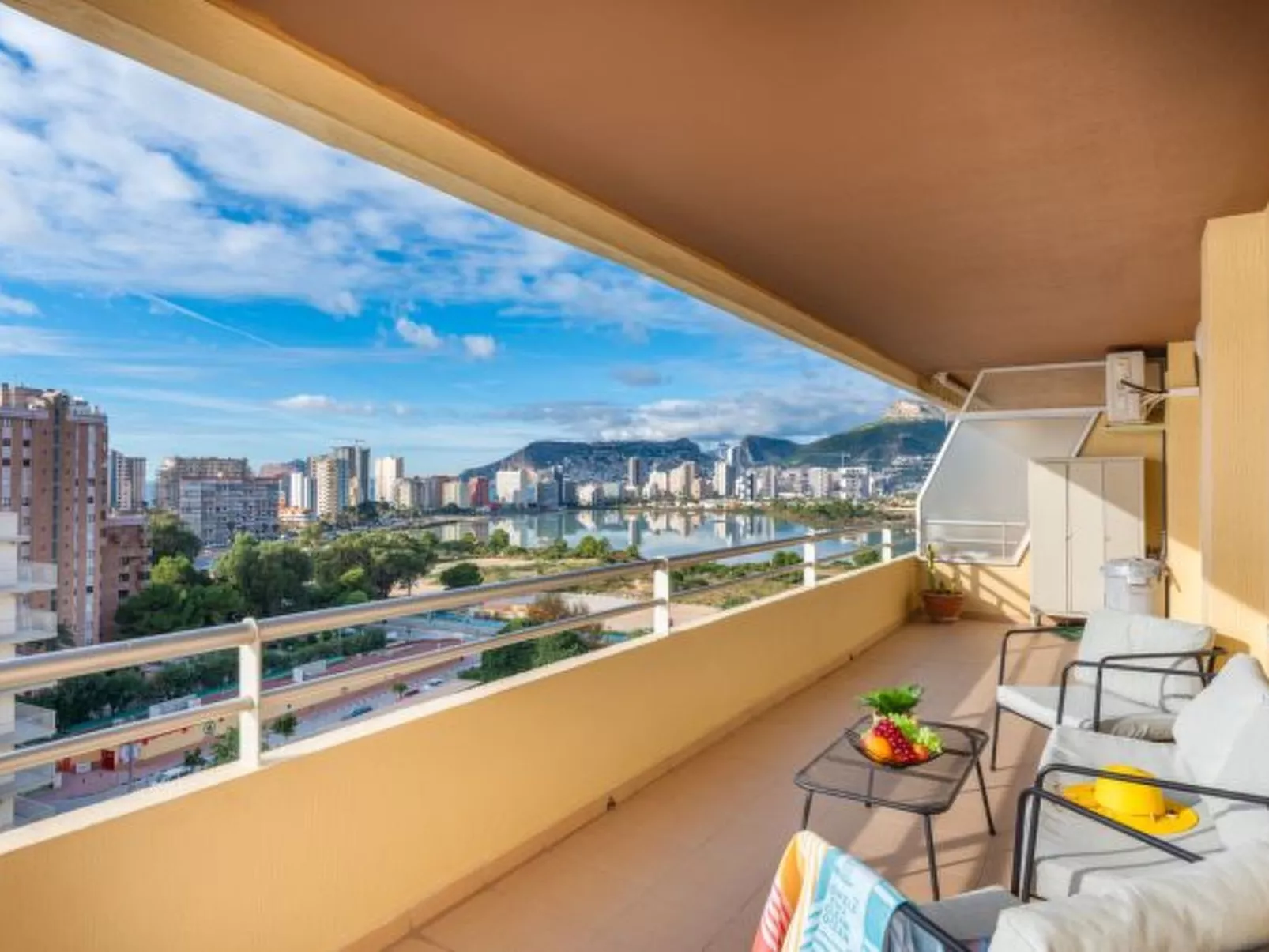 Apartment Turmalina Front - Plusholidays