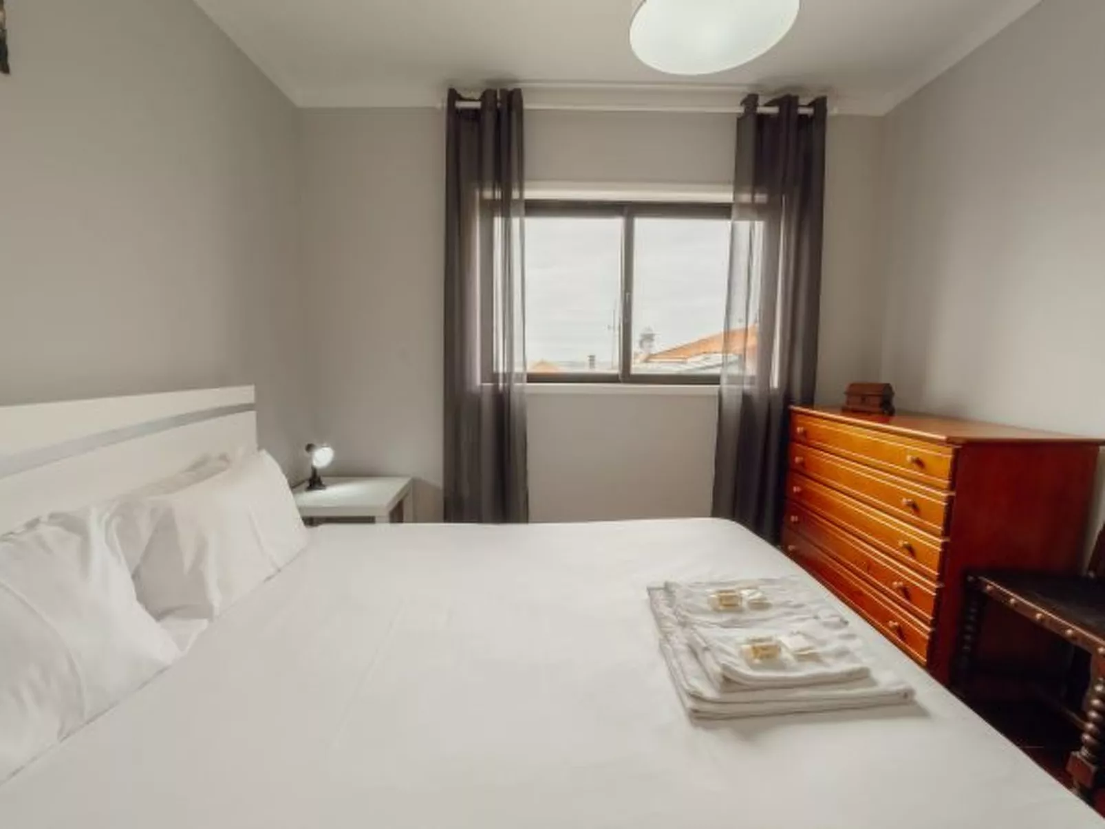 ESPINHO SEAWALK AND SEAVIEW by VACATIONY