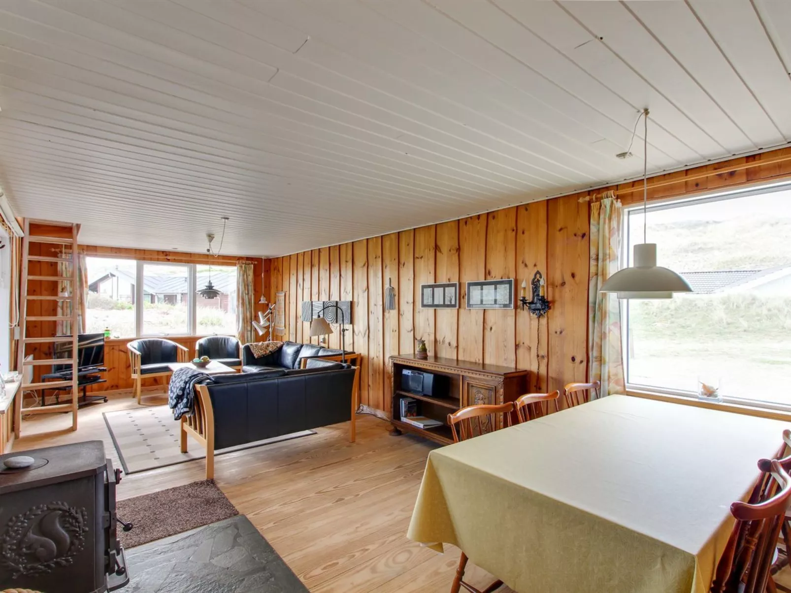 "Monna" -  from the sea