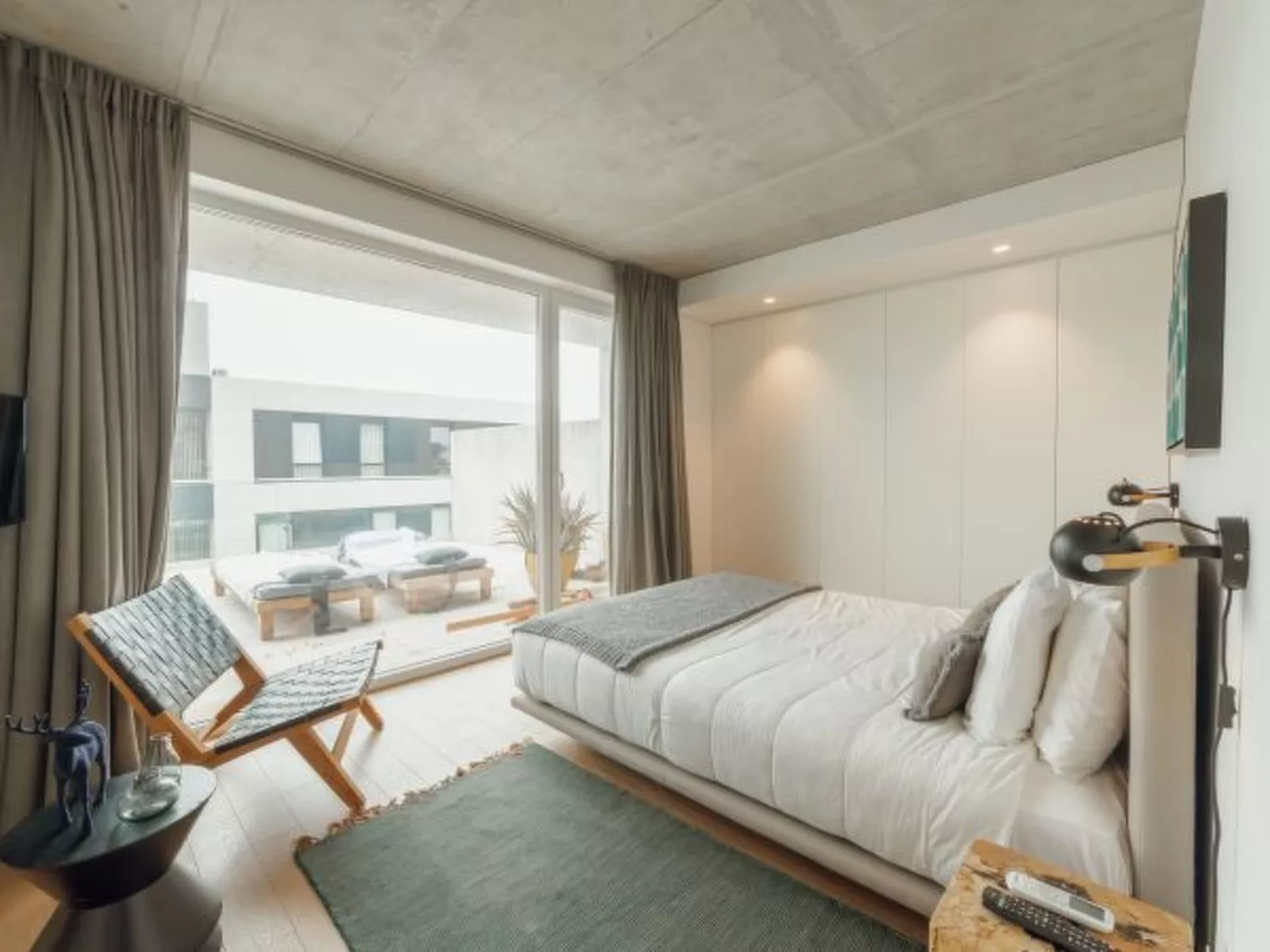 BEACH & SUN APARTMENT by VACATIONY