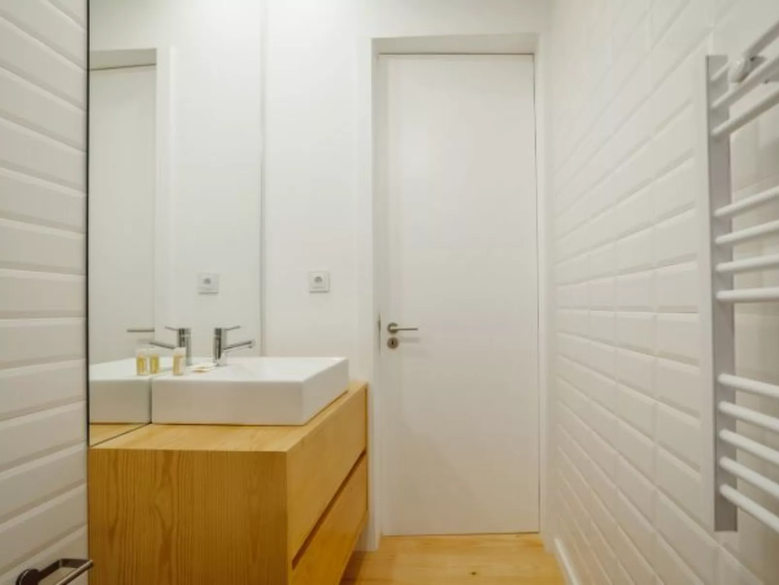 COURTYARD OPORTO DESIGN APARTMENT M
