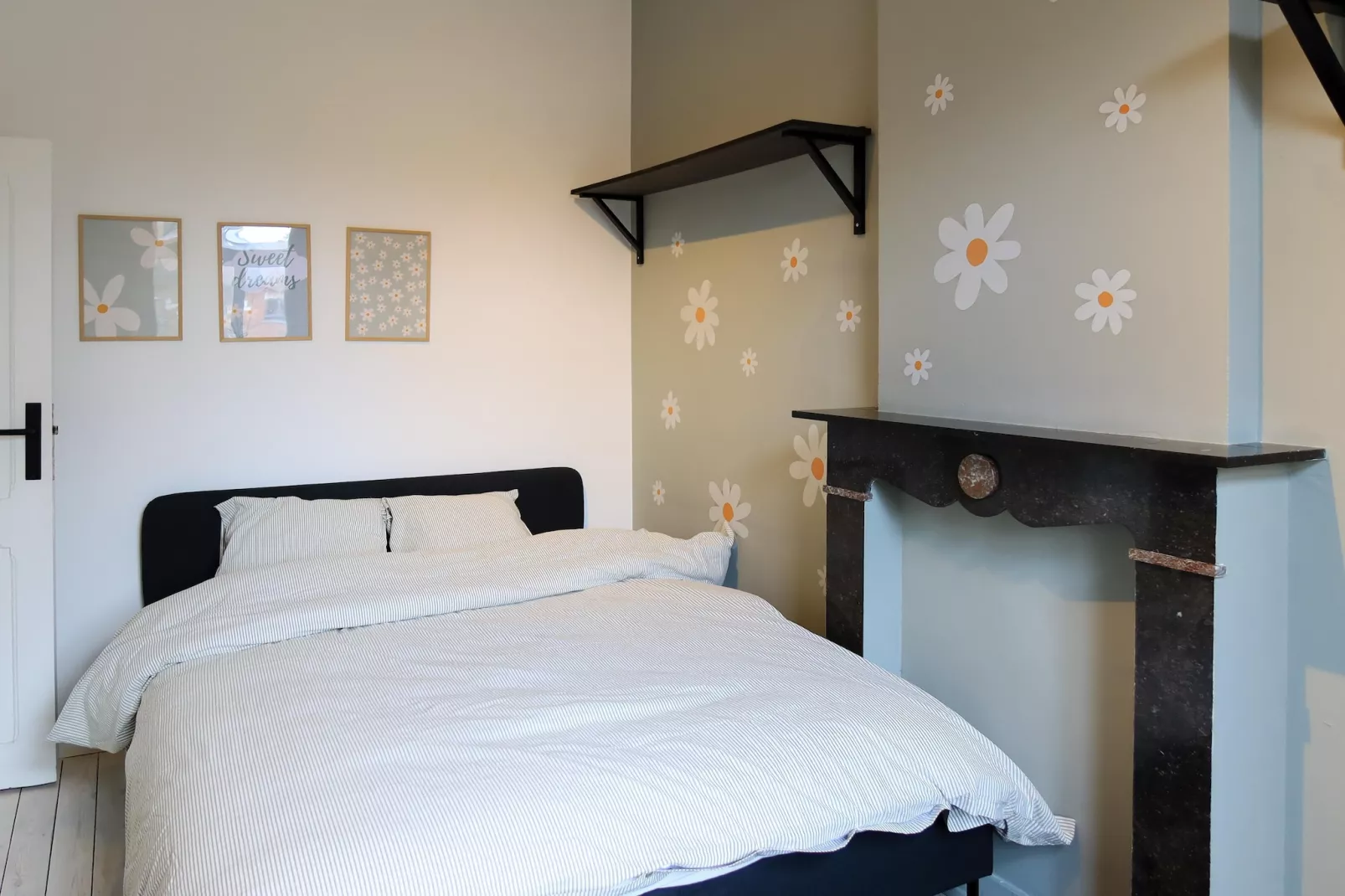 Cosy Courtyard House Hasselt