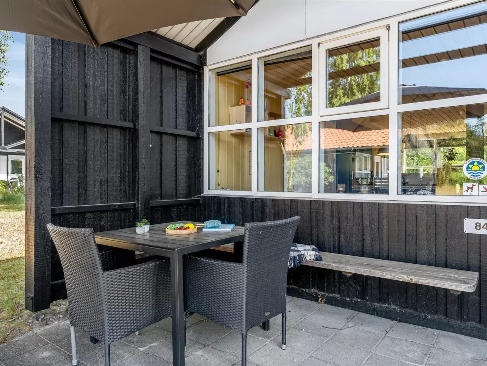 "Elenor" - 300m from the sea - Buiten